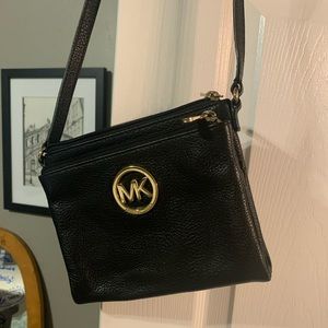 Black Michael Kors Crossbody Bag